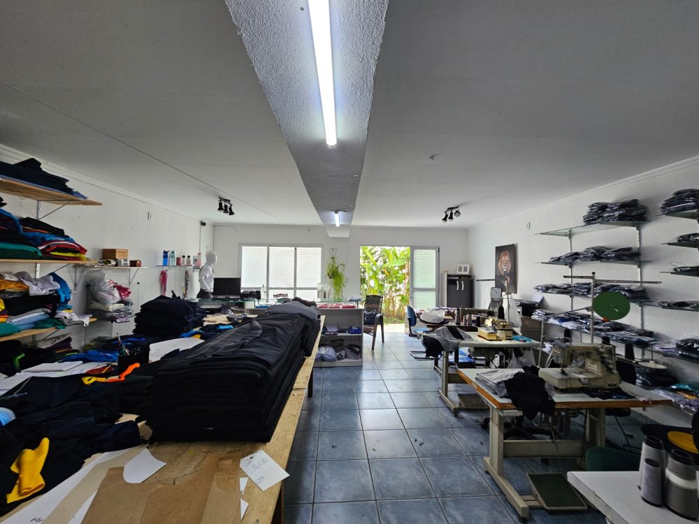 Casa Comercial - Venda - Vila Tiet - Mogi das Cruzes - SP